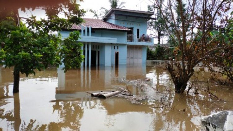 Banjir Bandang Hantam 8 Kelurahan di Kota Lubuk Linggau Sumsel