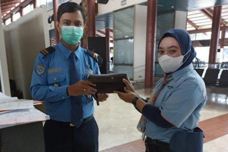 Kembalikan Cek Senilai Rp 35 Miliar, Cleaning Service Bandara Soetta Naik Pangkat