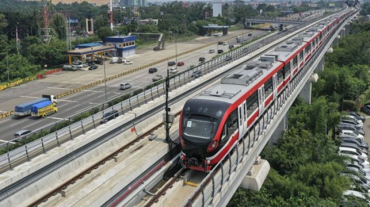 PT INKA Targetkan LRT Jabodebek Beroperasi Pada Agustus Tahun Depan