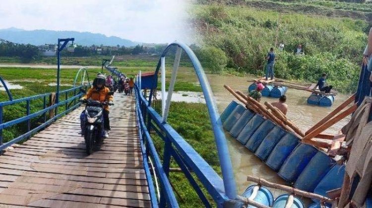 Heboh! Jembatan Jembalas Bandung Barat Ambruk, Pengendara motor Terperosok ke Sungai
