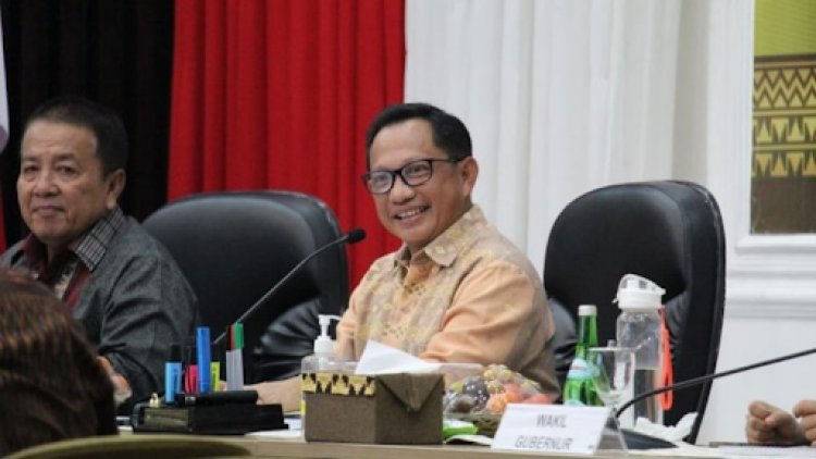 Mendagri Tito Karnavian Himbau Percepat Vaksinasi Untuk Mendukung PTM Penuh