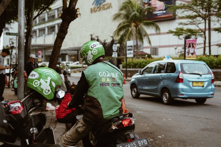 Ojek Online Kepung Hotel di Makassar Buntut Kabar Driver Dicekik Karyawan