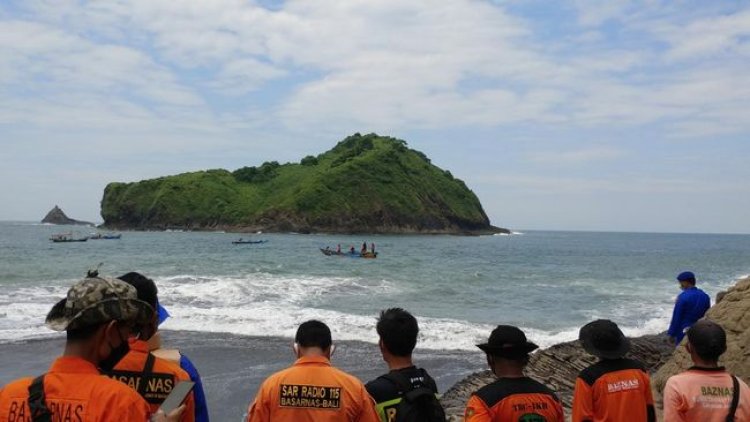 Update Kasus Ritual Di Pantai Payangan : Guru Ritual Selamat dalam Insiden 11 Orang Tewas di Pantai Payangan