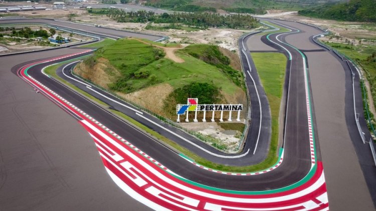 Sirkuit Mandalika Diaspal Ulang Jelang MotoGP Indonesia 2022