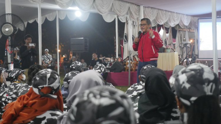 Hasto Kristiyanto Sekjen PDIP Bekali Peserta Jambore Nasional Bela Negara Bapera 2022