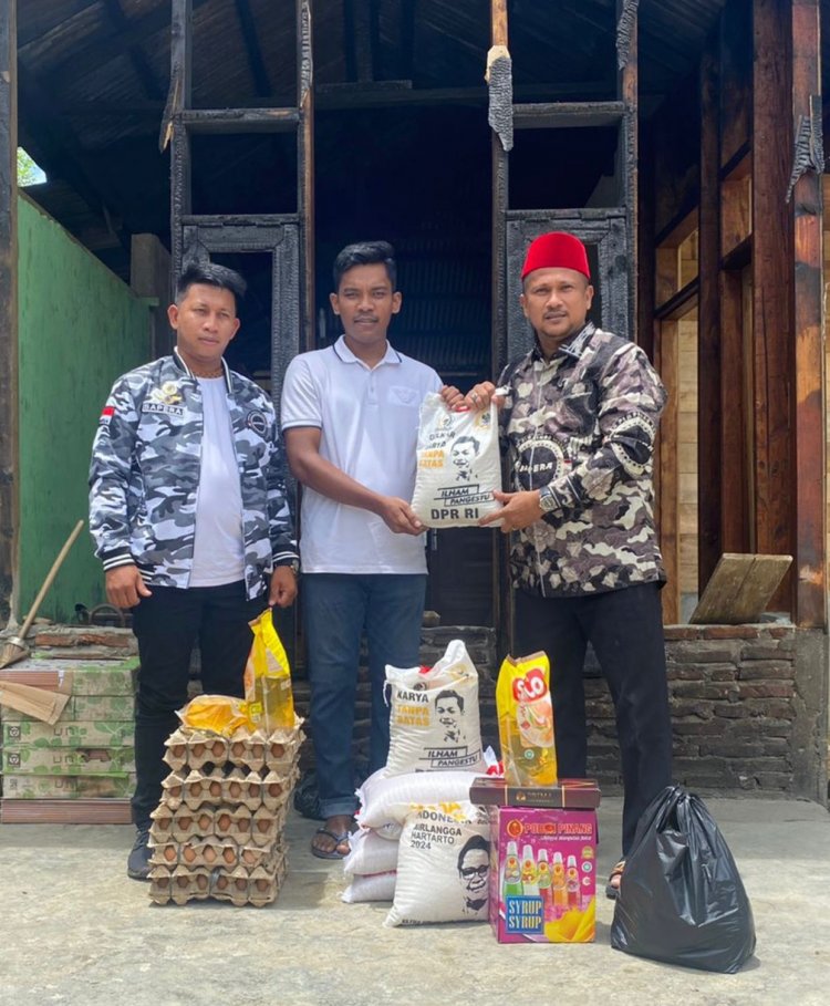 Rumah Orang Tua Sekretaris Bapera Aceh Timur Kebakaran, Bapera Berikan Bantuan Sembako!