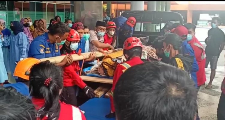 Pria 275 Kg Anjlok Bersama Lift Di Malang Alami Patah Tulang Kaki