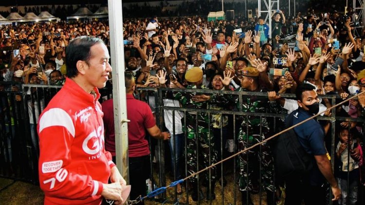 Presiden Jokowi Peringati Hari Pancasila Di Ende NTT Hingga Nonton Konser Band Slank