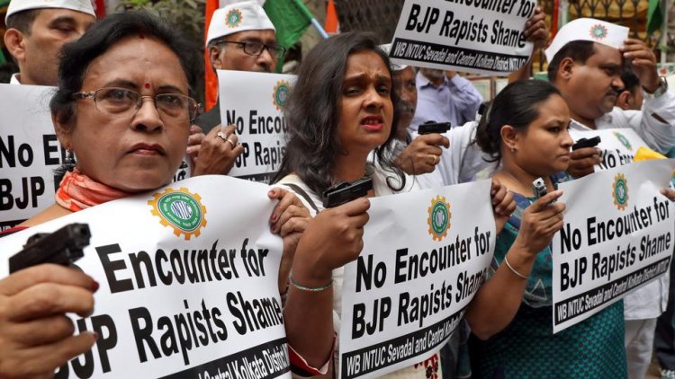 Demo Di India Usai Hakim Vonis Bebas Pelaku Pemerkosa Wanita, Pakaian Korban Seksi