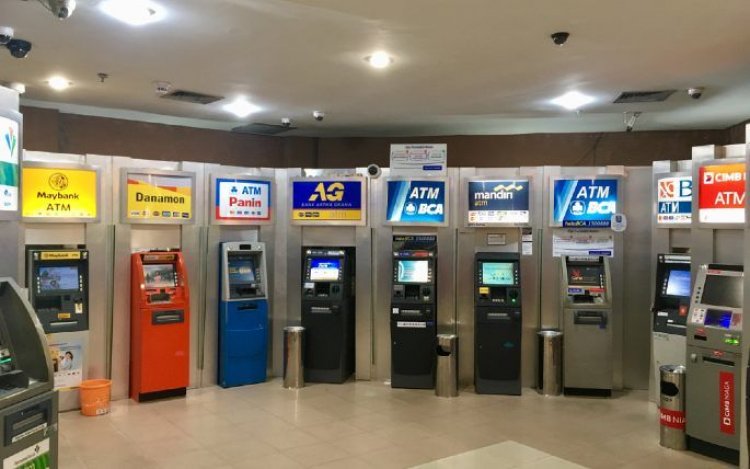 Transaksi Digital Menjamur, Kiamat ATM Semakin Nyata. Gimana Cara Ambil Uang?