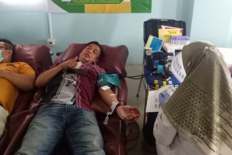 Beberapa Pengurus Bapera Melakukan Kegiatan Donor Darah Di Rumah Sakit Citra Arafiq