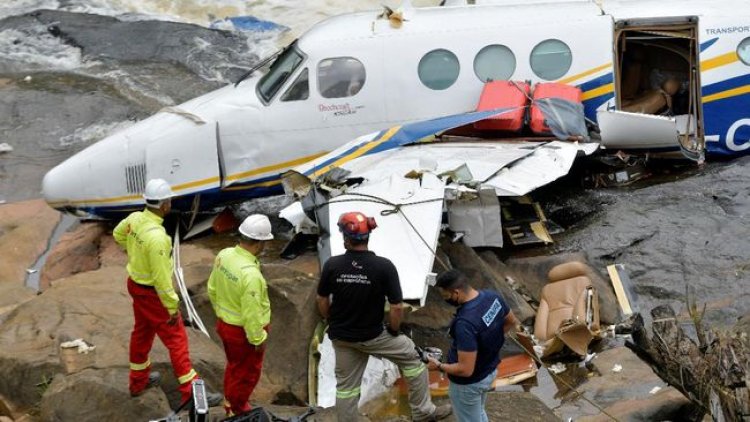 Pesawat Tabrak Rumah Di AS, Seluruh Penumpang Pesawat Tewas