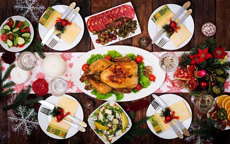 7 Makanan Favorit Keluarga Hari Natal di Seluruh Dunia