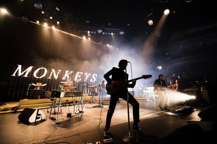 Konser Arctic Monkeys Jakarta 2023: Daftar Harga Tiket Hingga Cara Beli