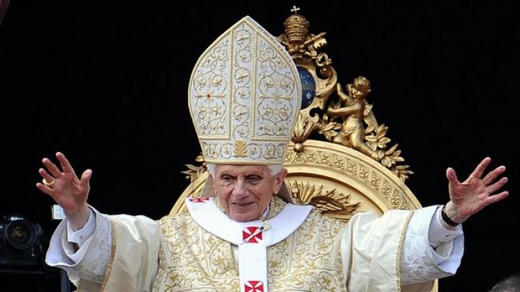 Paus Benediktus Meninggal Dunia, Vatikan: Dimakamkan Di Santo Basilika