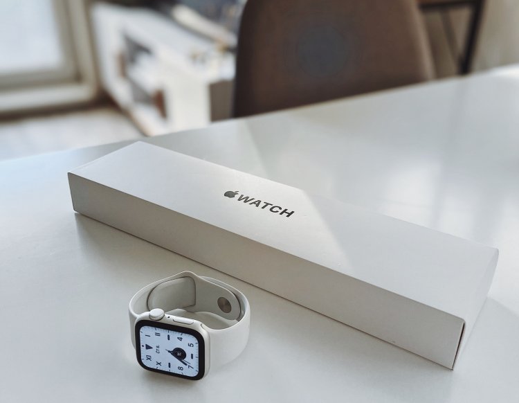 Apple Luncurkan Layar Micro LED Untuk Apple Watch Pada 2024