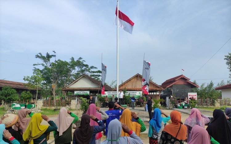 Surabaya Wajibkan Warganya Nyanyi Lagu Indonesia Raya Tiap Jam 7 Pagi