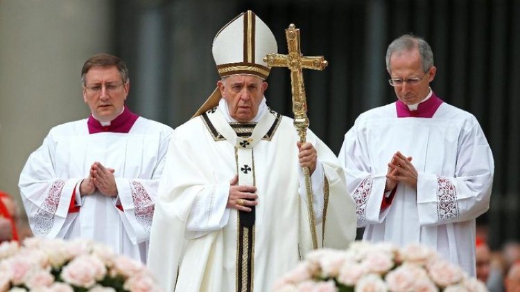 Paus Fransiskus Beri Pesan Paskah Mengenai Kekerasan