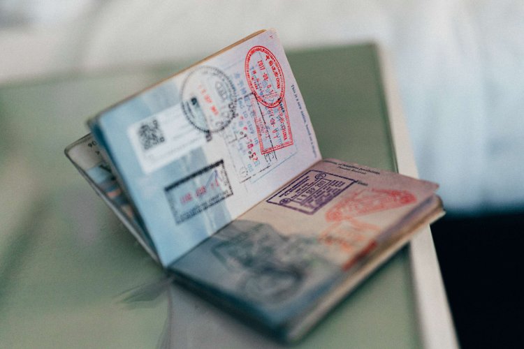 Cukup Scan QR Code, Mulai 2024 Masuk Singapura Bisa Tanpa Paspor