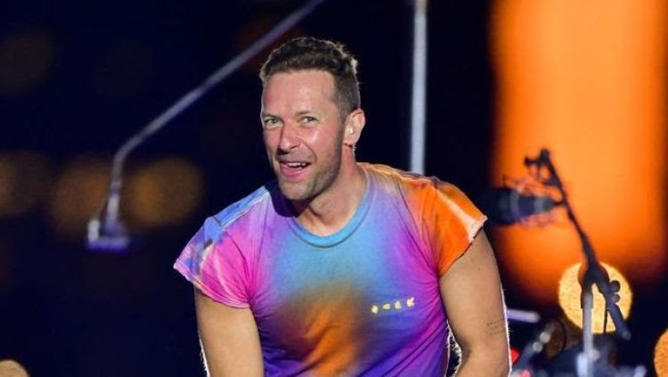 Chris Martin Sudah Dengar Desakan Konser Coldplay Dibatalin