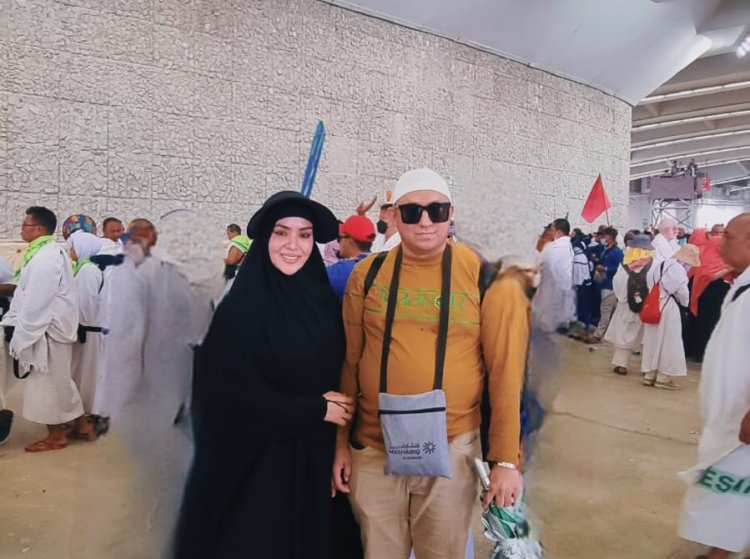 Fahd A Rafiq Bagikan Pengalaman Lempar Jumrah di Mina