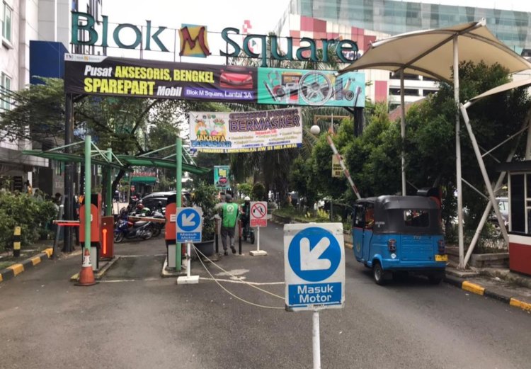 Pengunjung Komplain Biaya Parkir di Blok M Square Bayar Dua Kali