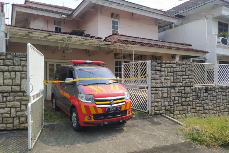 Ibu dan Anak di Cinere Depok Tewas Membusuk di Rumahnya