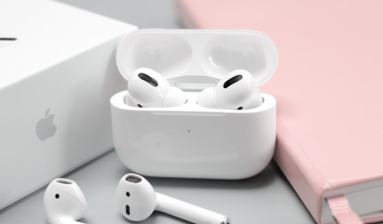 Apple Hadirkan AirPods Pro 2 dengan USB-C MagSafe Charging