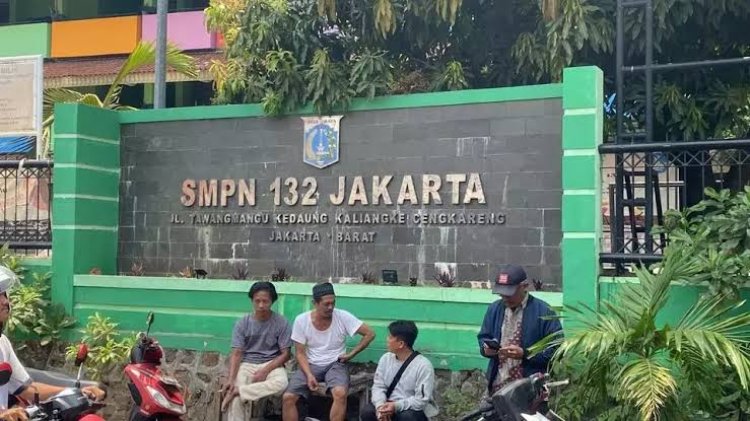 Siswa SMPN 132 Cengkareng Tewas Gegara Loncat dari Lantai 4