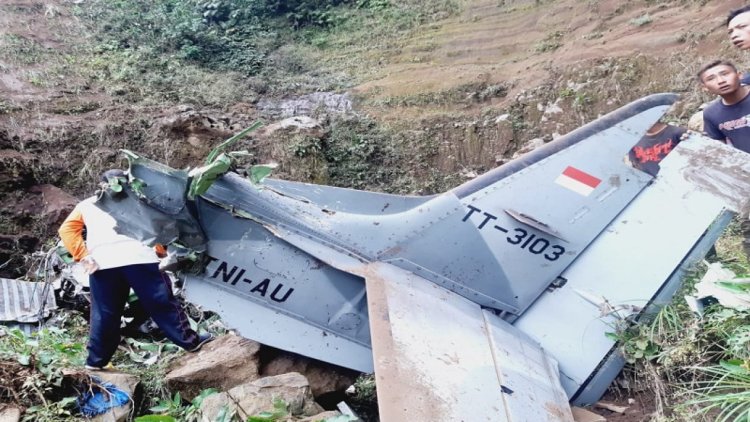 Pesawat TNI AU Jatuh di Pasuruan, 2 Orang Meninggal