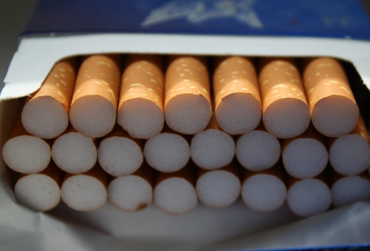 Siap-siap! Cukai Rokok Dikabarkan Naik Tahun Depan