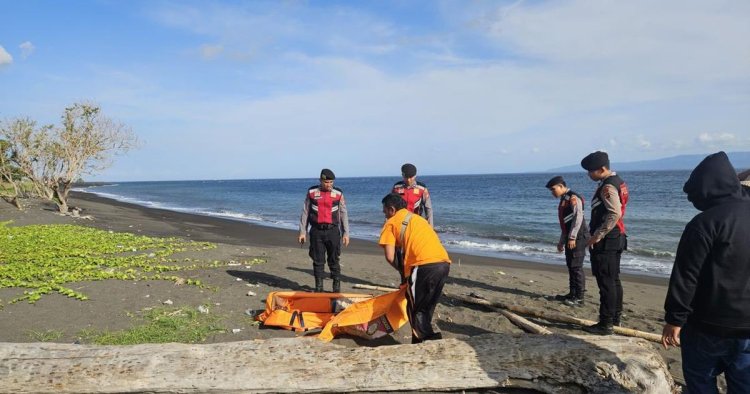 Pasutri Diduga Bunuh Diri di Pantai Gunaksa, Jenazah Pegangan Tangan