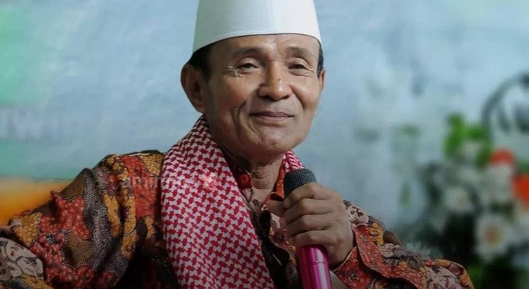 Buya Syakur, Ulama Indramayu Meninggal Dunia