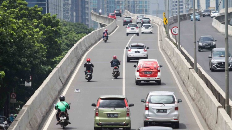 Kecelakaan Motor di JLNT Casablanca, Korban Terlindas hingga Terseret