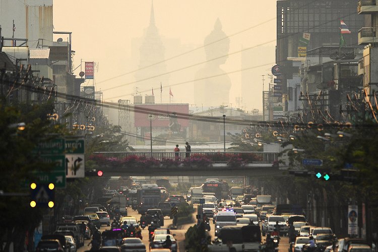 Polusi Udara di Bangkok Meningkat, Pemerintah Setempat Anjurkan WFH 2 Hari