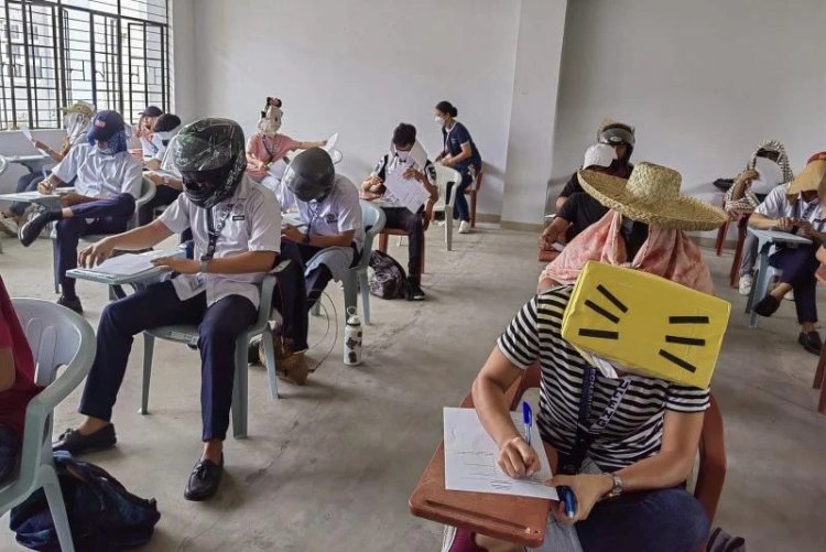Dosen di Filipina Minta Mahasiswa Pakai Topi Anti Nyontek