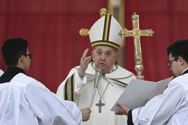 Kemenlu Sebut Paus Fransiskus Akan Datang ke Indonesia Selama 3 Hari