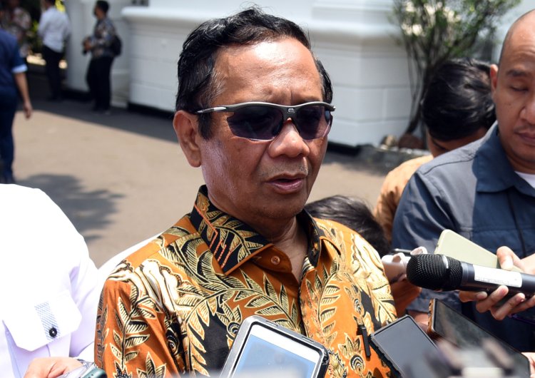 Senior PDIP Buka Suara Usai Ganjar-Mahfud Tak Datang di Penetapan Prabowo-Gibran