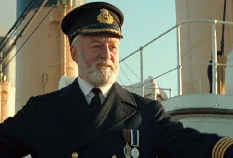 Aktor Titanic dan Lord of The Ring Bernard Hill Meninggal Dunia
