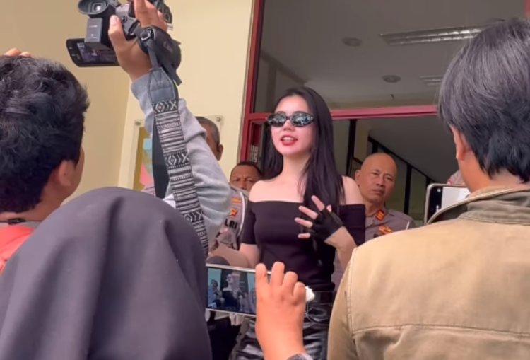 Zoe Levana Bantah Tuduhan Konten Terjebak di Jalur Busway Cuma 'Settingan'