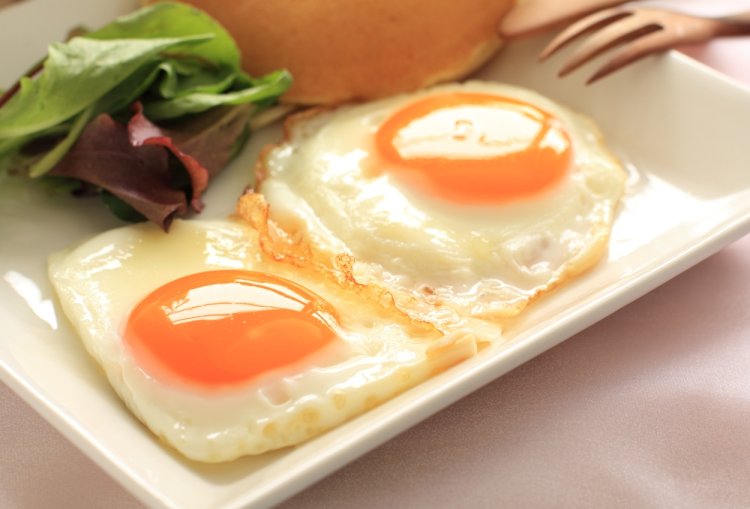 Remaja dan Balita Tewas Usai Makan Telur Ceplok