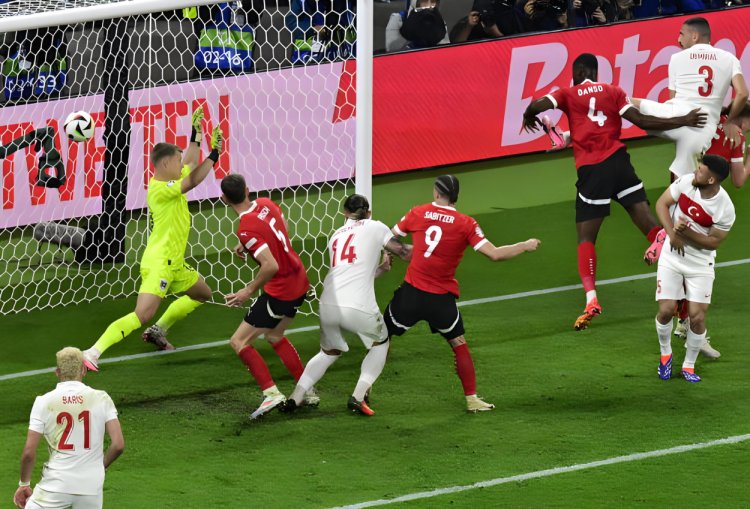 Hasil Euro 2024: Merih Demiral Bawa Turki Lolos  ke Perempat Final Euro 2024  Usai Kalahkan Austria 2-1