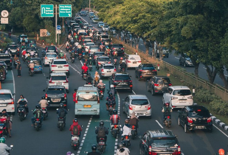 Mulai 2025, Mobil dan Motor Wajib Ikut Asuransi