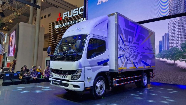 Mitsubishi Fuso jadi Pionir yang Menjual Truk Listrik di Indonesia