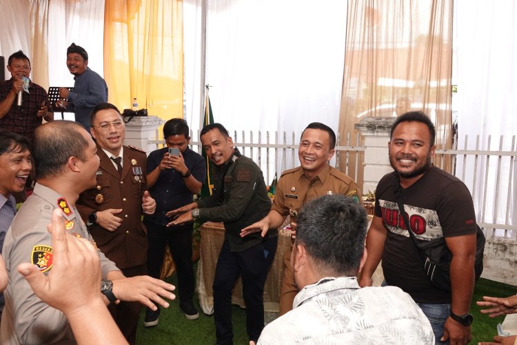 Kejari Paluta Gelar Hari Bhakti Adhyaksa Ke-64 Tahun 2024 Penuh Keakraban 