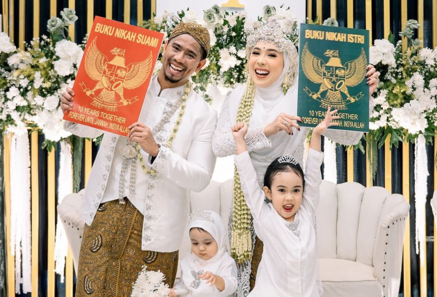 Rayakan Anniversary ke-10, Fitri Tropica dan Suami "Nikah Ulang"