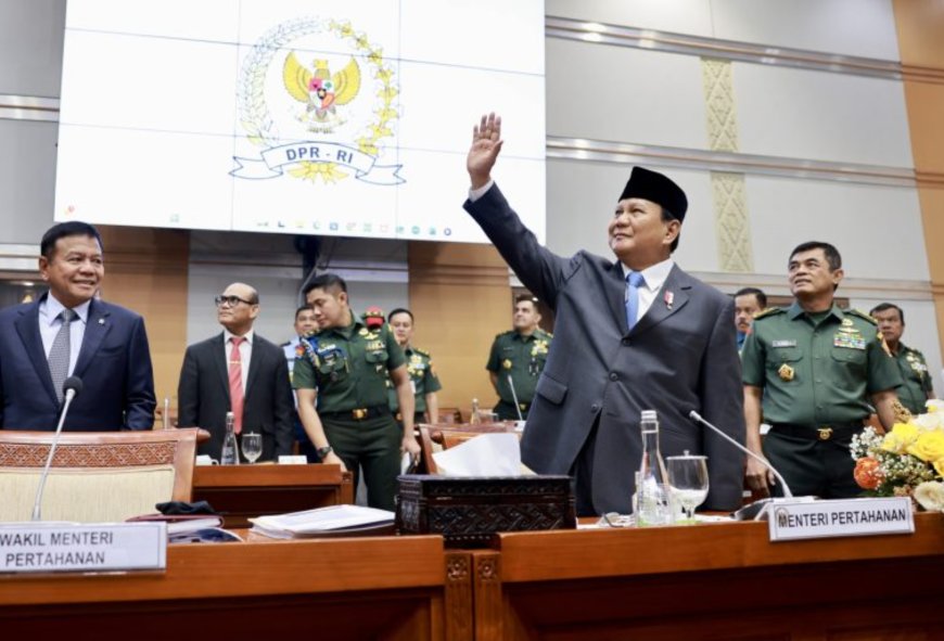 Rapat Terakhir Prabowo dengan Komisi I DPR, Seluruh Pimpinan Dewan Hadir