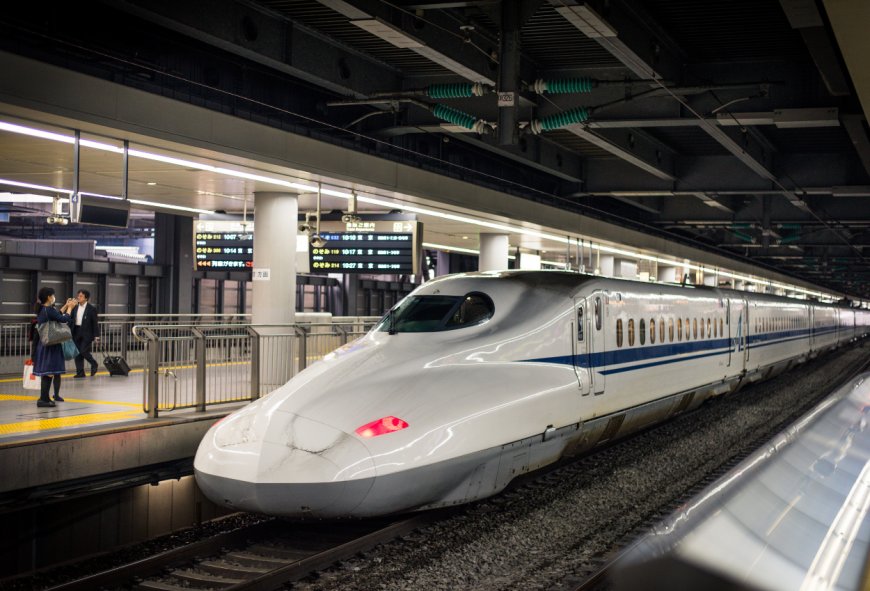 Shinkansen Jepang Siap Hadirkan Sensasi Kereta Zombie Halloween