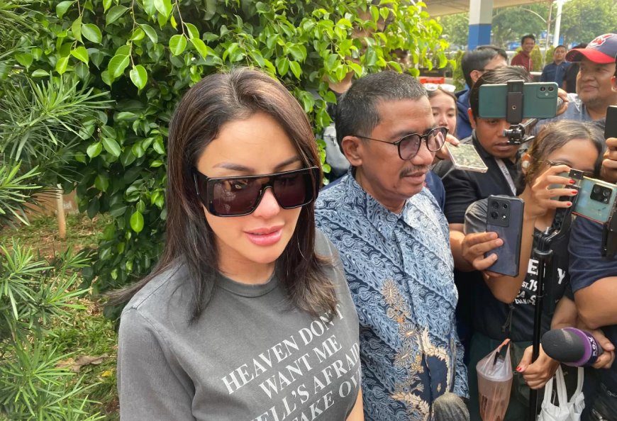 Razman Minta Denny Sumargo Jadi Saksi Kasus Vadel Badjideh, Nikita Mirzani: Tanya ke Dukcapil!