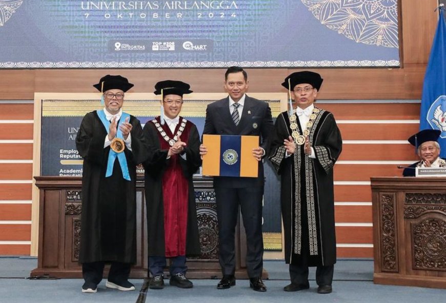 Selamat! AHY Meraih Gelar Doctor dengan Predikat Cum Laude di Sidang Terbuka Unair